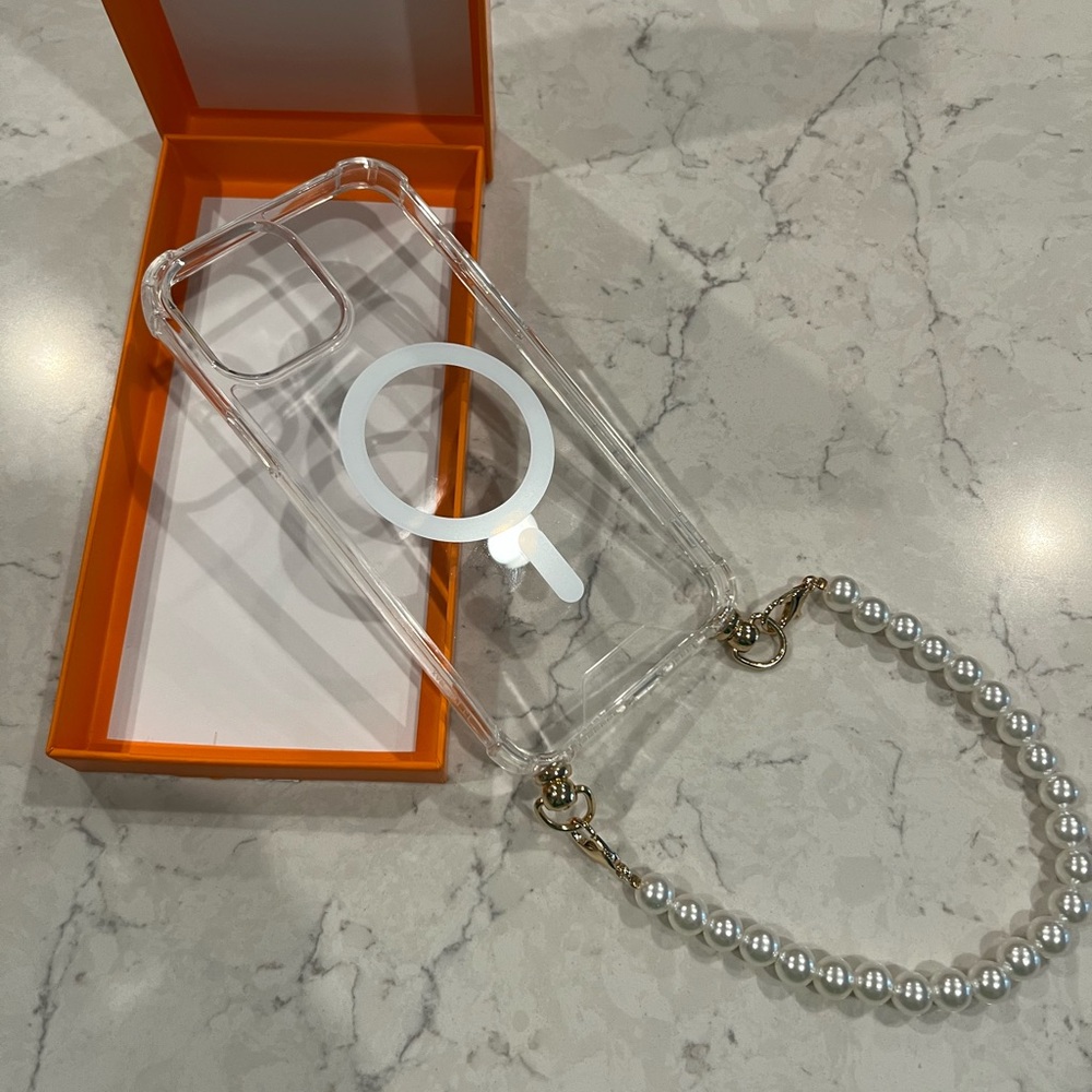 NWOT Clear iPhone Case with Pearl Accessory